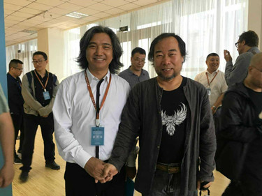 作者与中国美术馆馆长、中国城市雕塑家协会主席吴为山教授合影 _副本.jpg